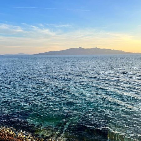 Rock Star-Pllakat Bed and Breakfast Sarandë Eksteriør billede
